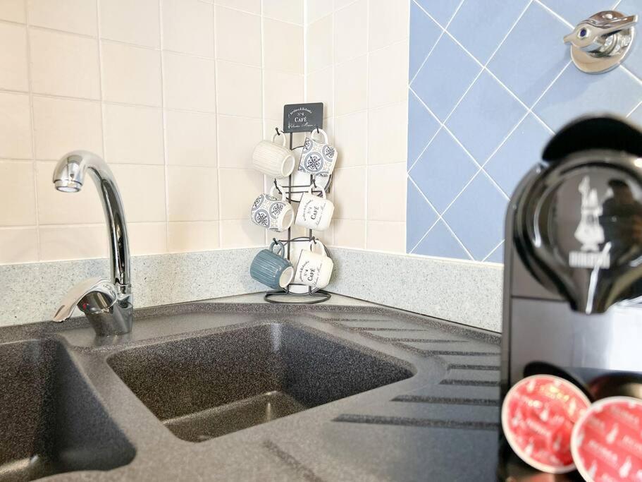 Ferienwohnung Elegante Mansarda 300Mt Dal Mare - Centro - Wifi Savona Exterior foto